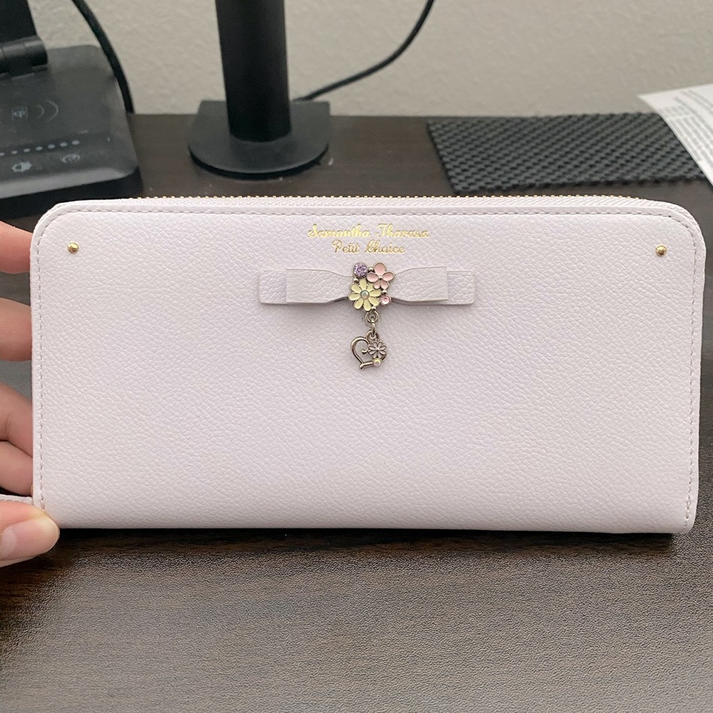 Samantha Thavasa Petit collection Wallet